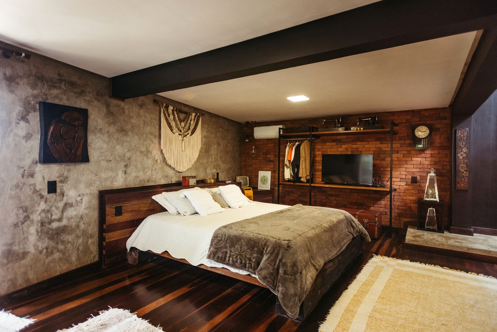 Quarto em Mezanino
